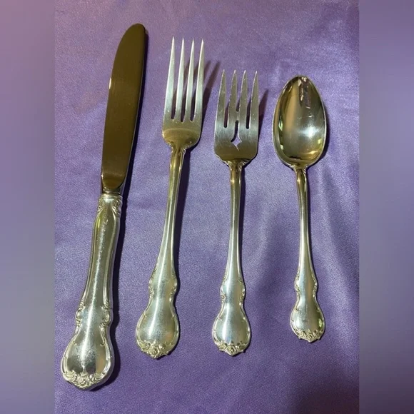 Towel French provincial 4 piece place setting - Picture 3 of 3